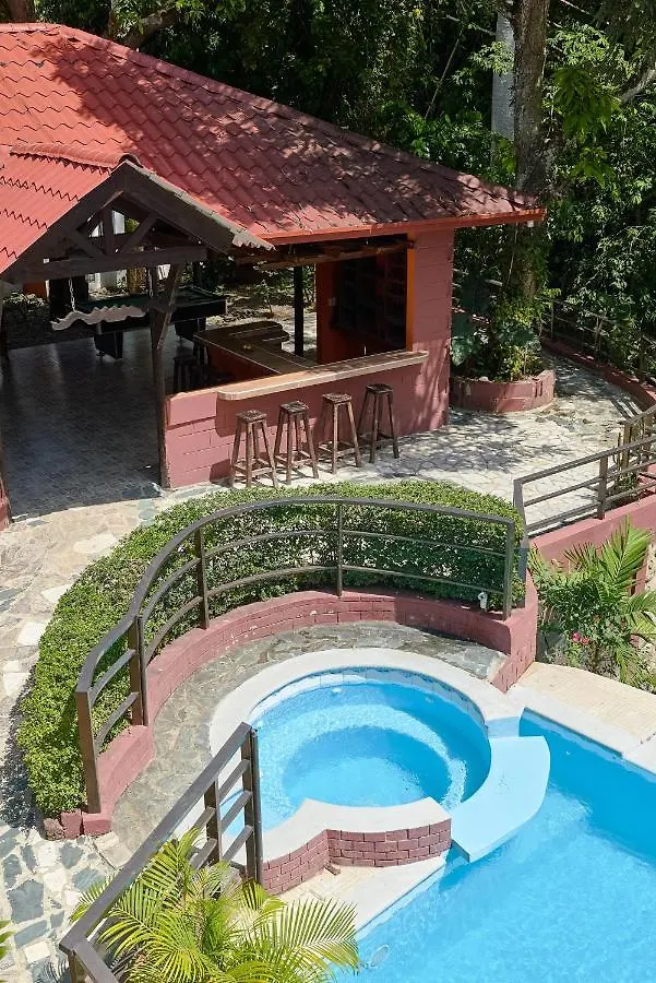 Villa Bayacanes en la carretera La Vega Jarabacoa 0*,